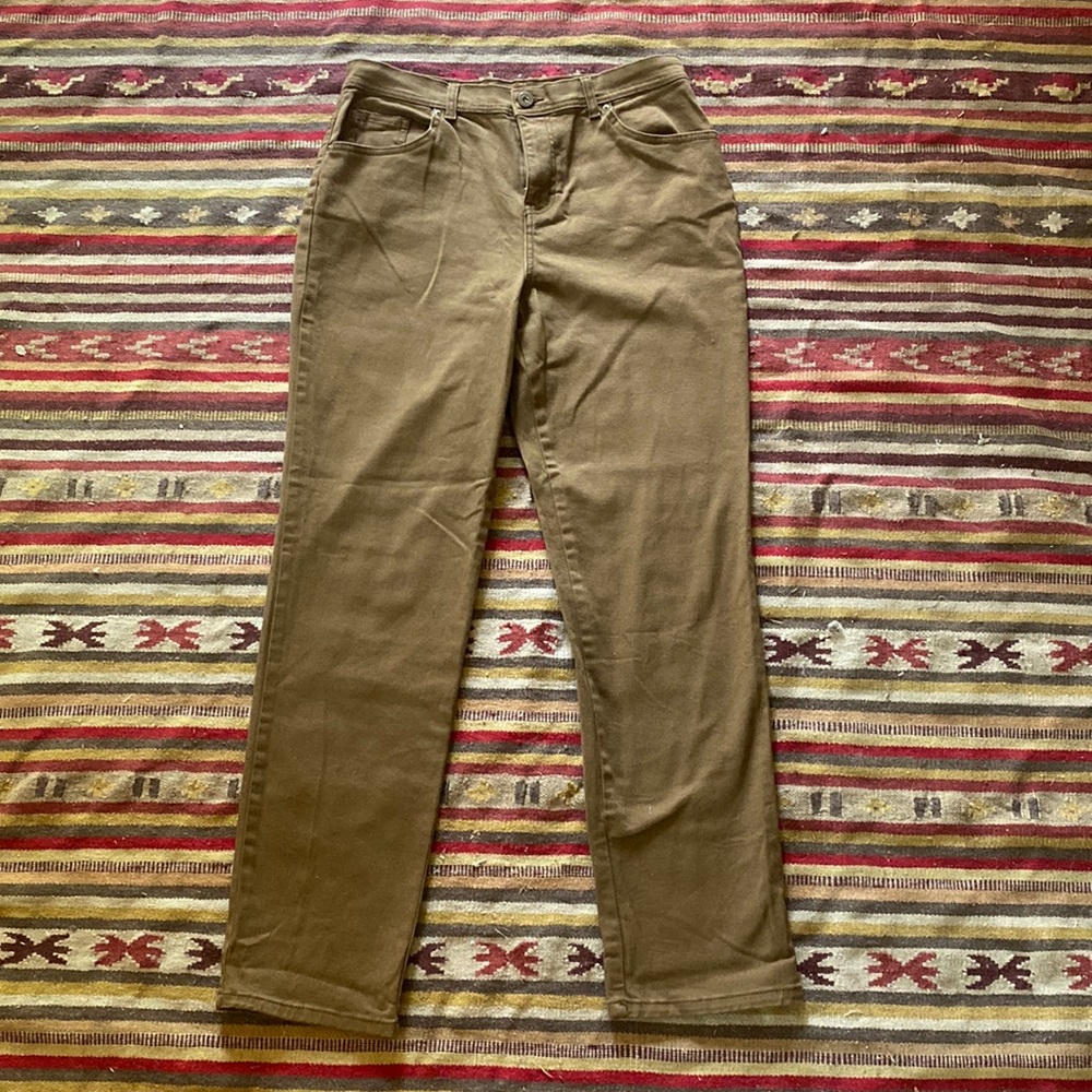 Size 10, Style & Co. Denim high waisted, tapered pants. Color : camel/ brown